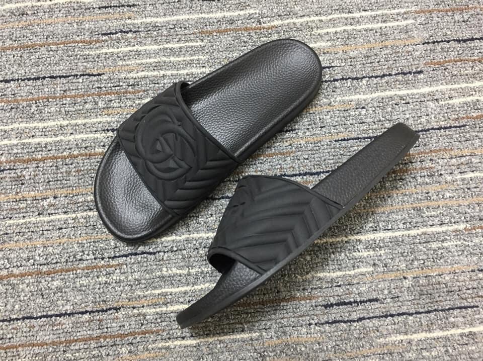 mens black sliders size 11